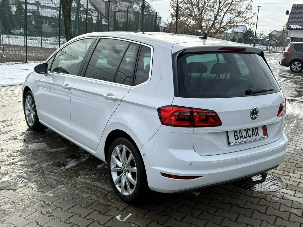 Volkswagen Golf Sportsvan - Zdjęcie 4