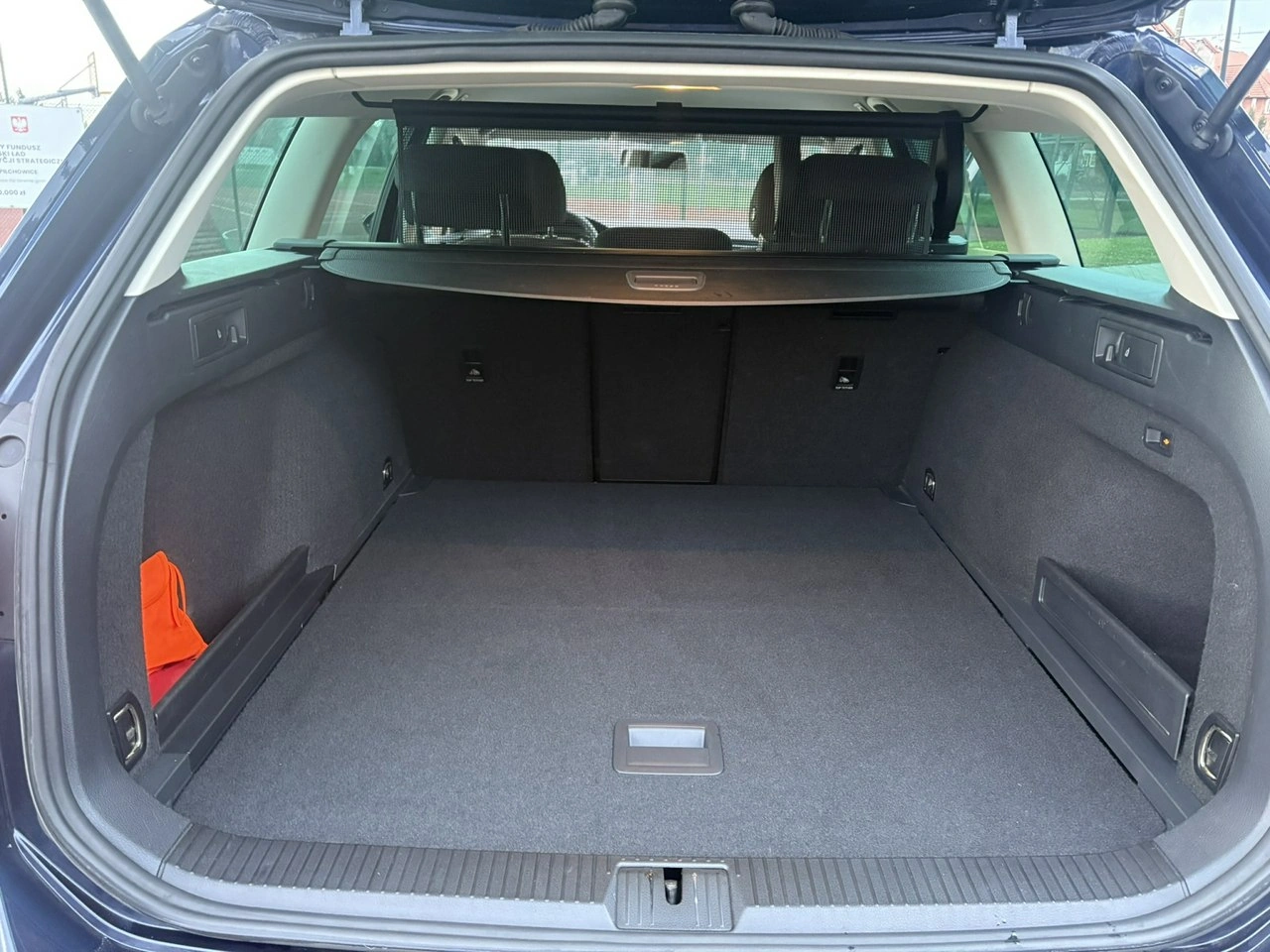 Volkswagen Passat - Zdjęcie 10