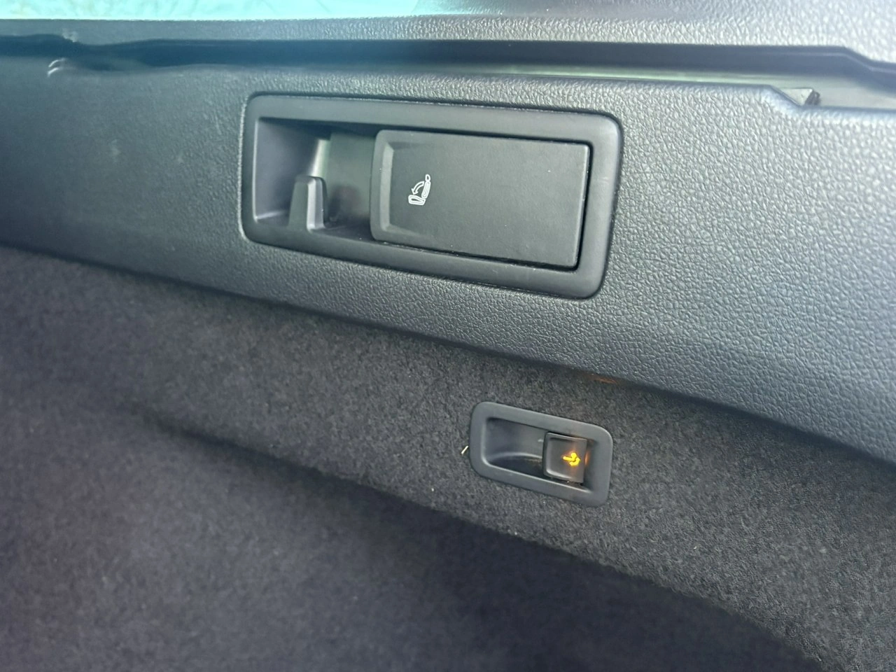 Volkswagen Passat - Zdjęcie 12