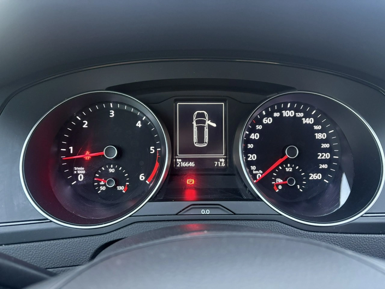 Volkswagen Passat - Zdjęcie 27