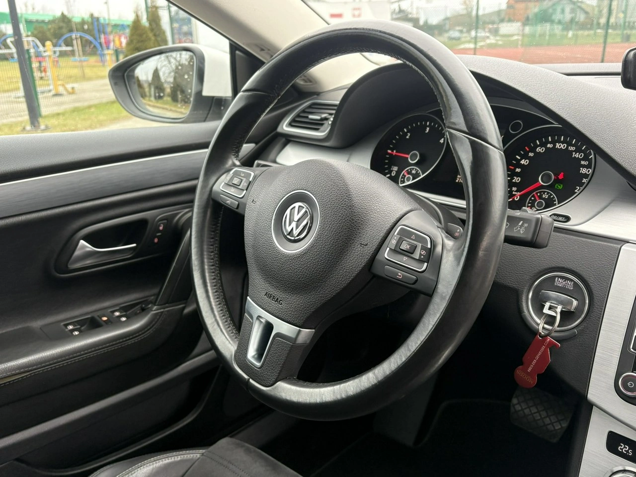 Volkswagen Passat CC - Zdjęcie 13