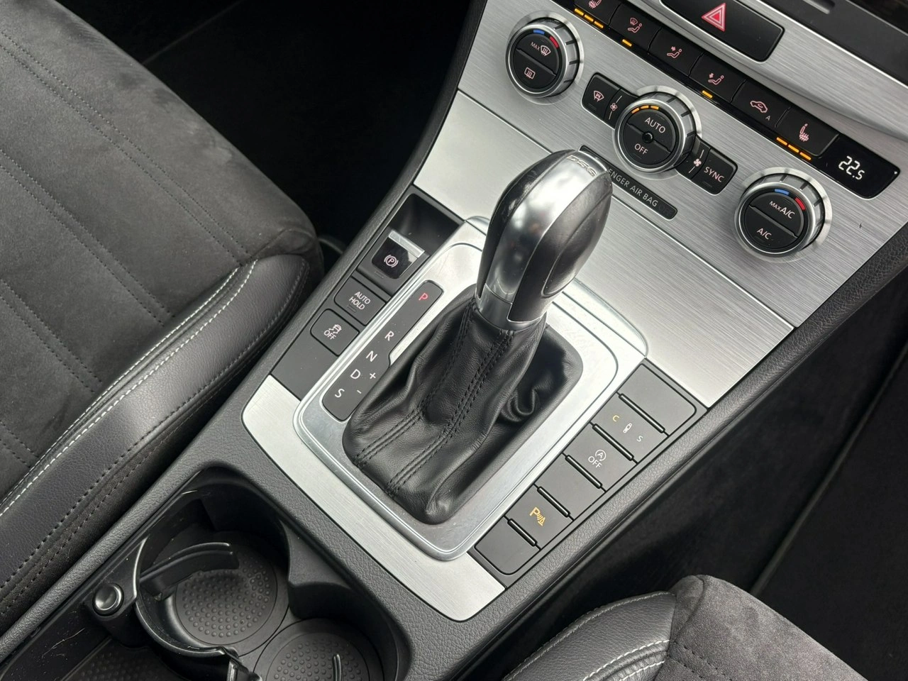 Volkswagen Passat CC - Zdjęcie 15