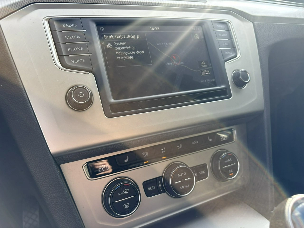 Volkswagen Passat Variant - Zdjęcie 21