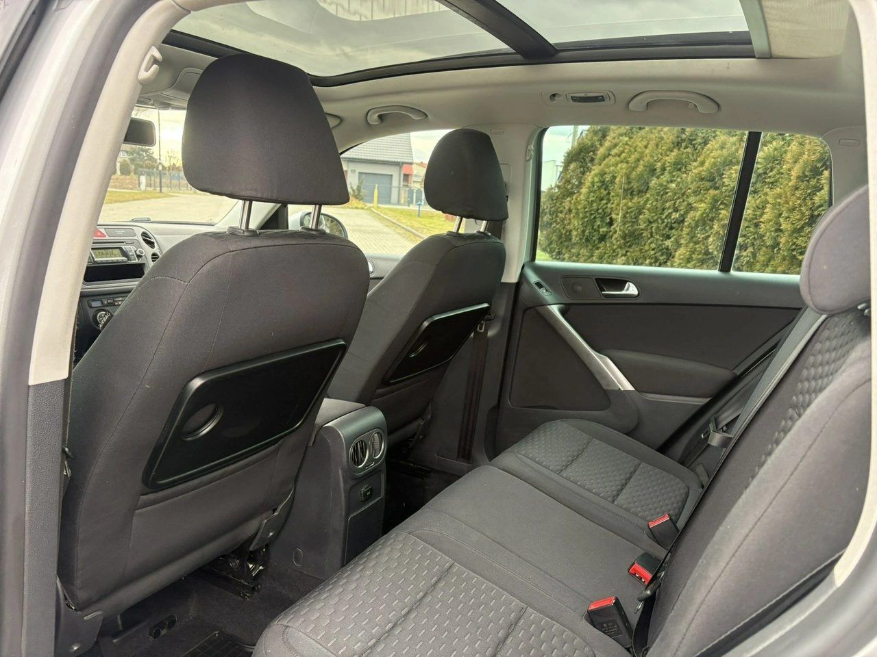 Volkswagen Tiguan - Zdjęcie 9