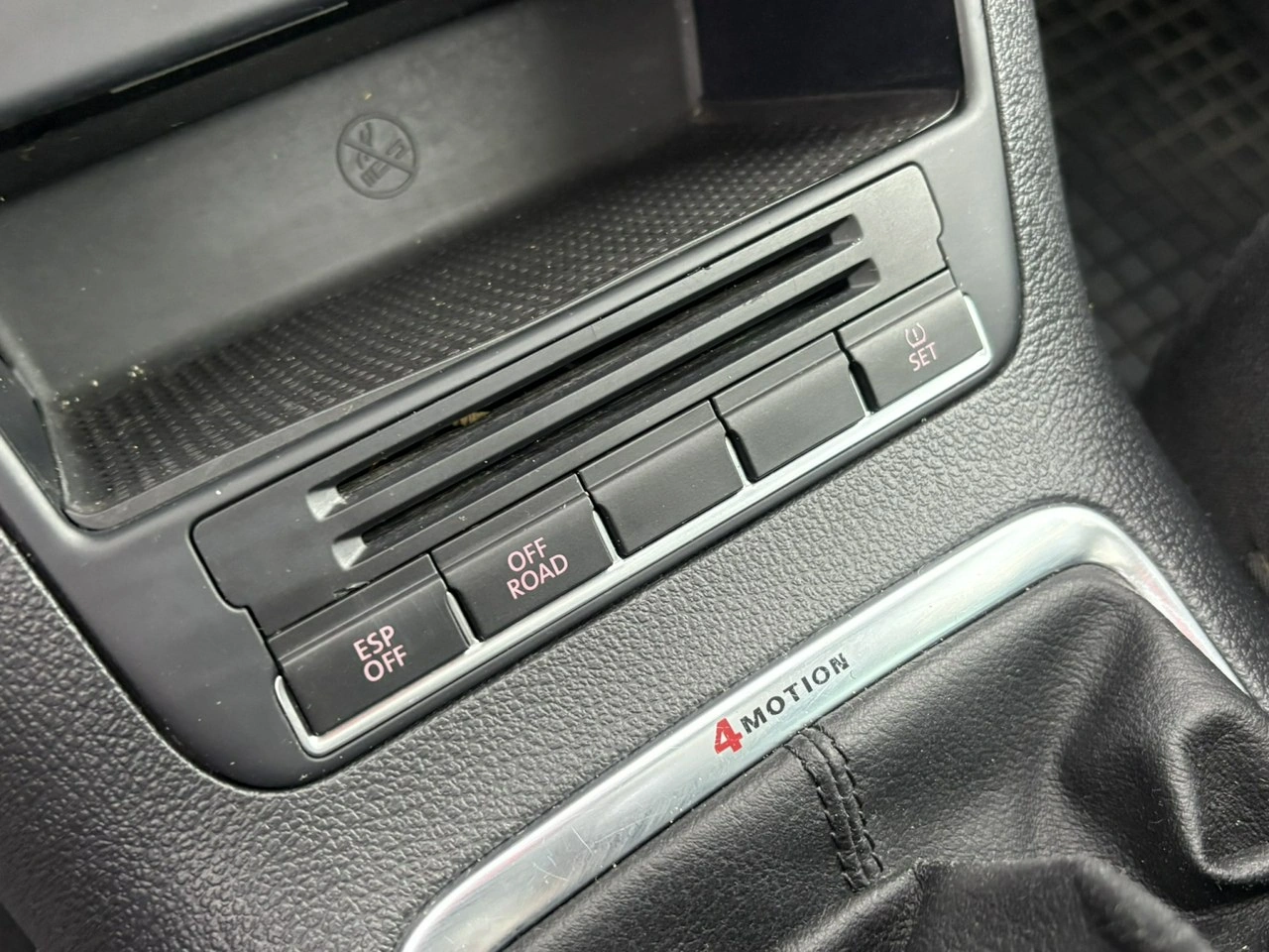 Volkswagen Tiguan - Zdjęcie 26