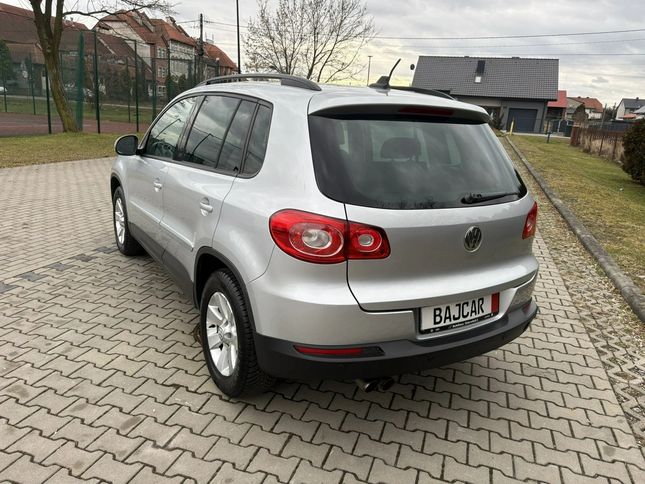 Volkswagen Tiguan - Zdjęcie 4