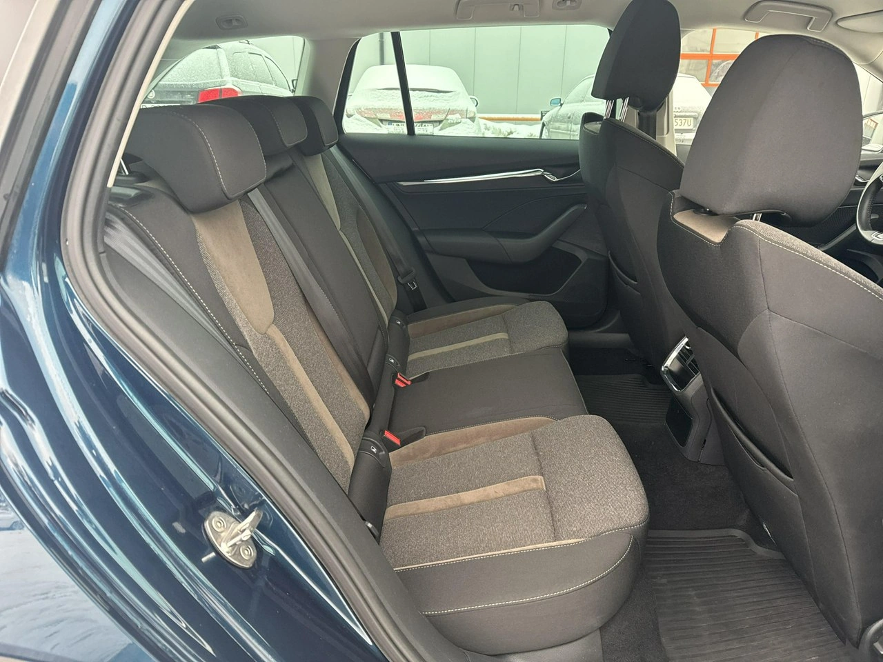 Skoda Octavia - Zdjęcie 17