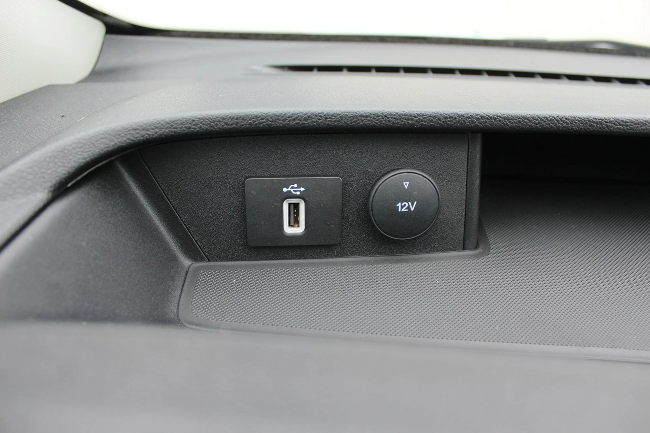 Ford Transit Custom - Zdjęcie 28