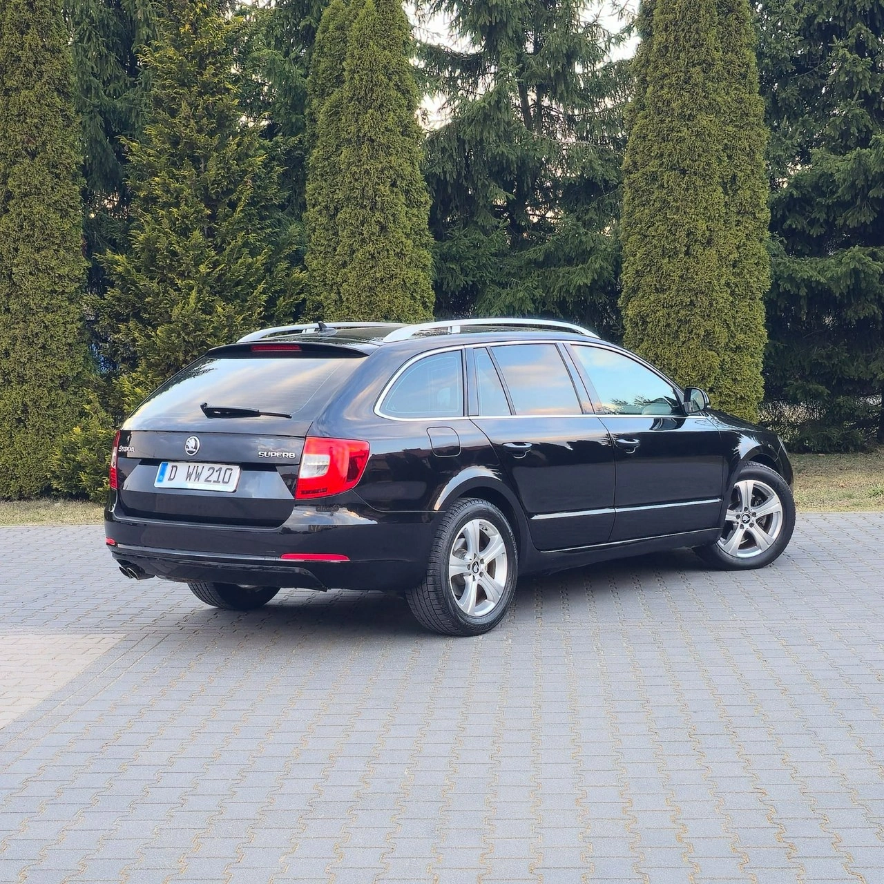 Skoda Superb - Zdjęcie 13