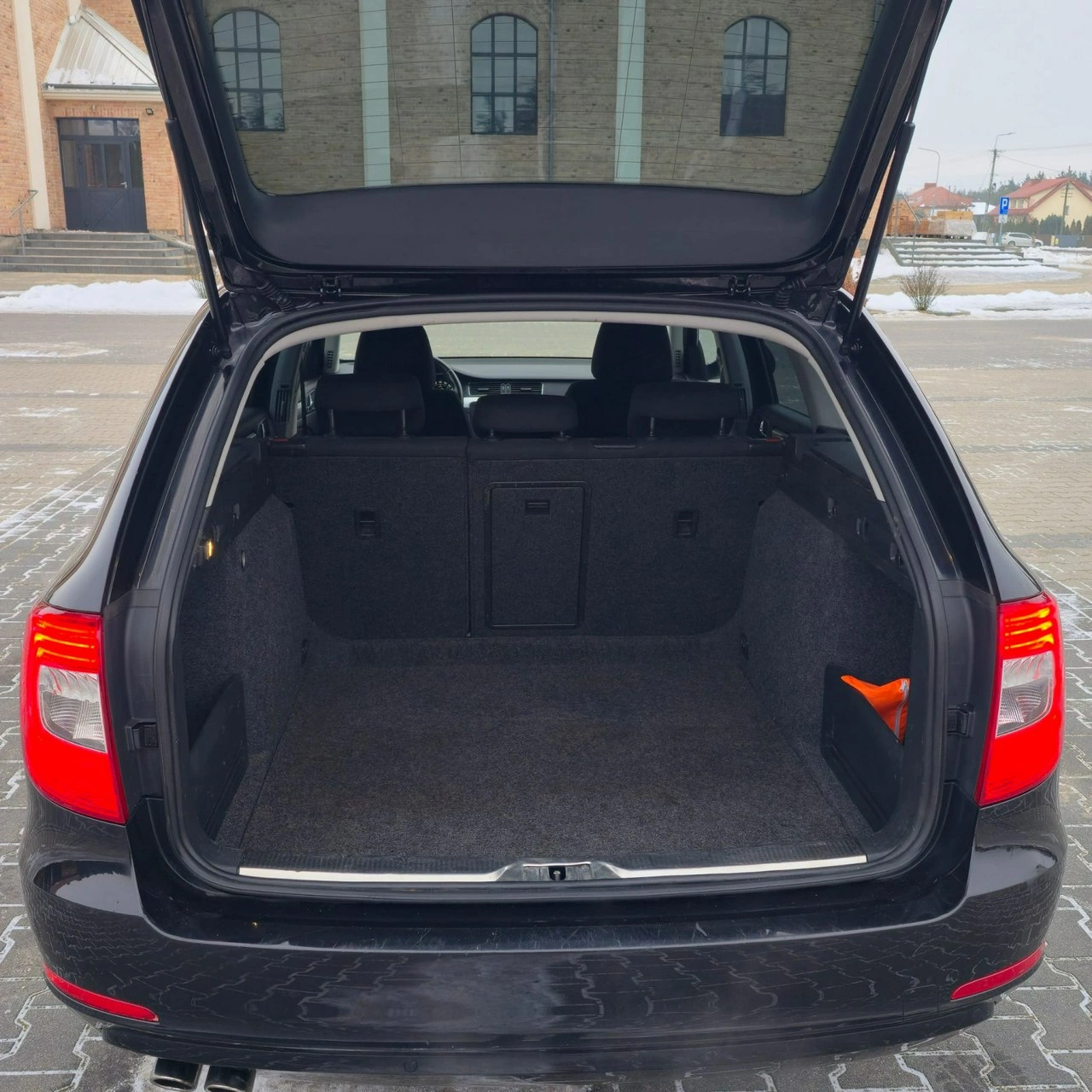 Skoda Superb - Zdjęcie 17