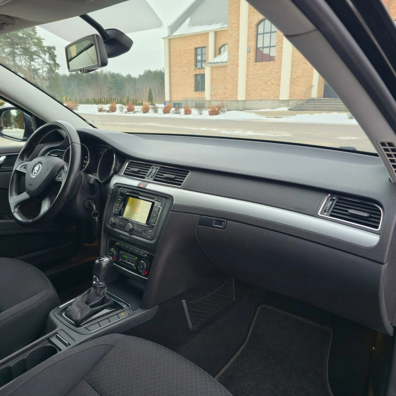 Skoda Superb - Zdjęcie 24