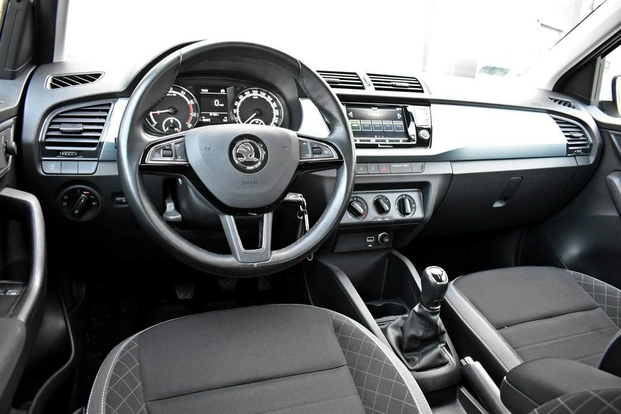 Skoda Fabia - Zdjęcie 12