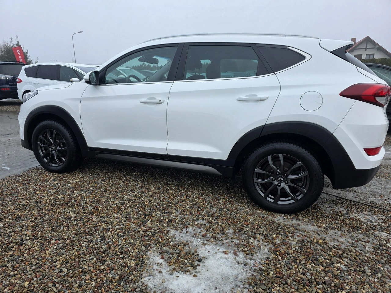 Hyundai Tucson - Zdjęcie 12