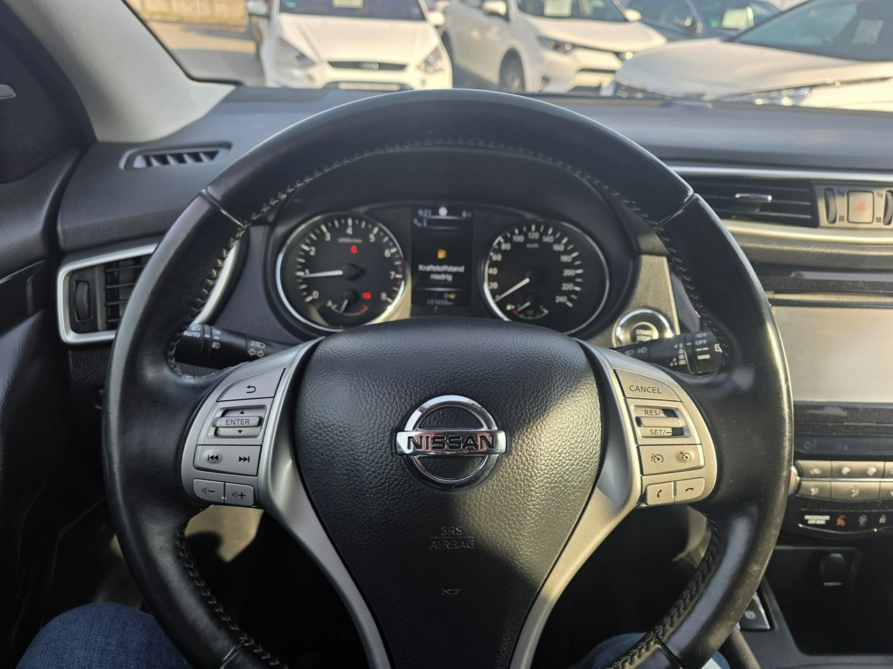 Nissan Qashqai - Zdjęcie 10