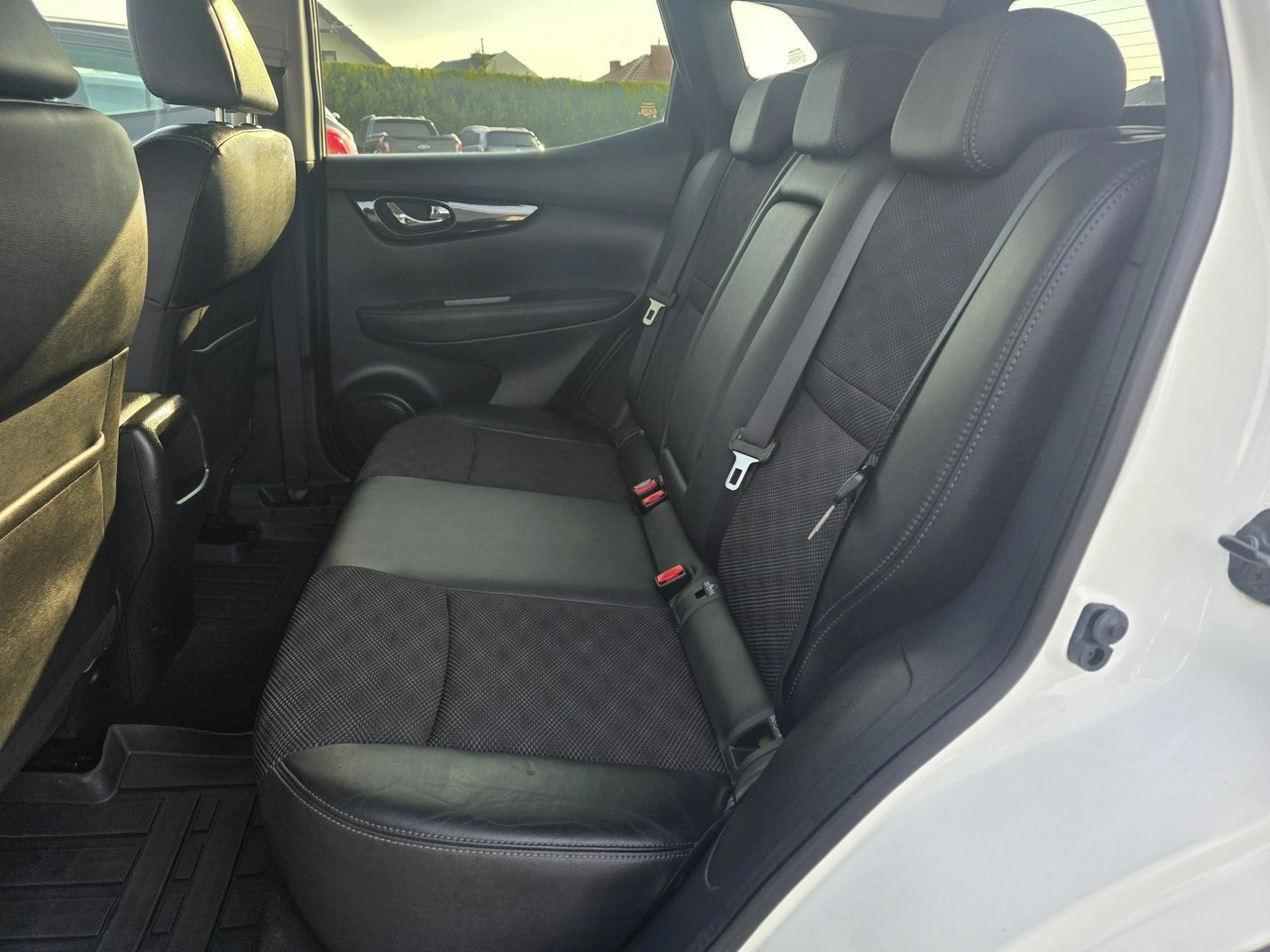 Nissan Qashqai - Zdjęcie 13