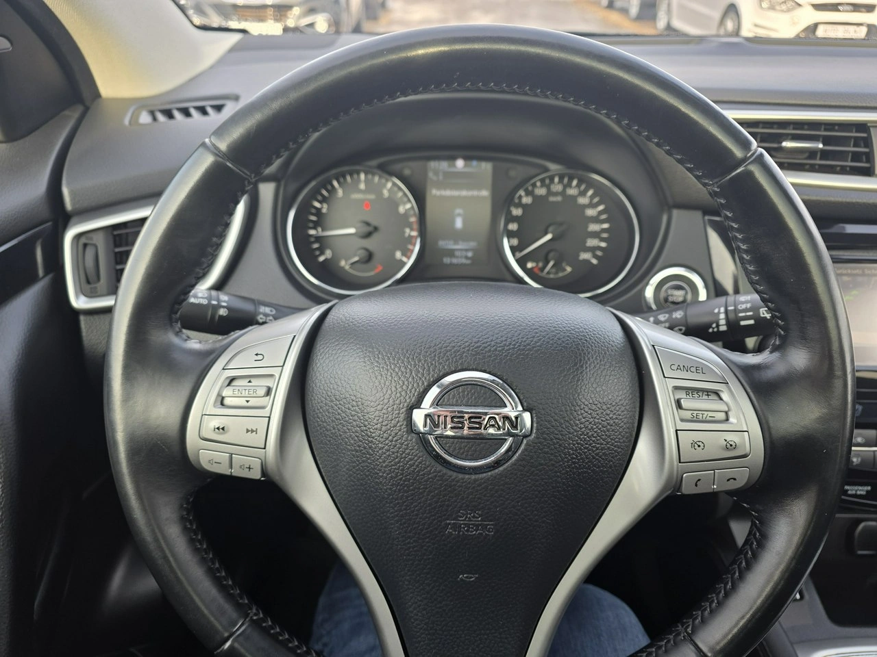 Nissan Qashqai - Zdjęcie 20