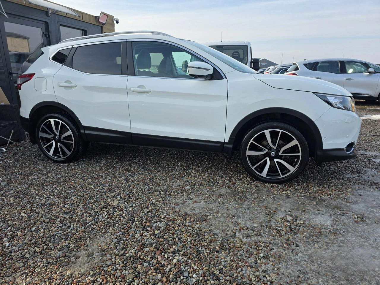 Nissan Qashqai - Zdjęcie 31