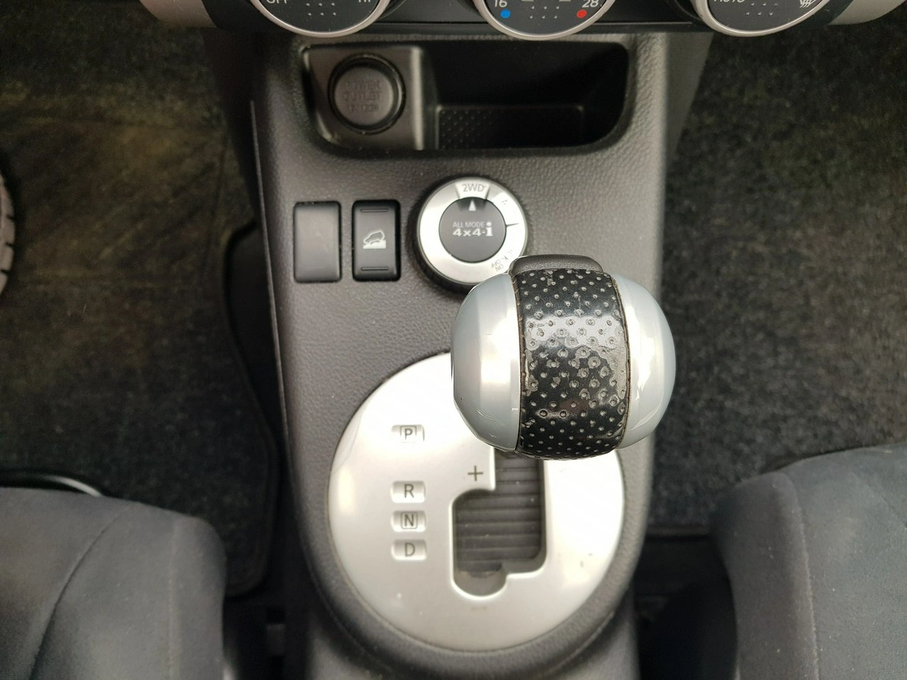 Nissan X-Trail - Zdjęcie 19