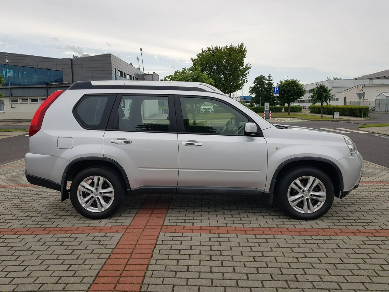 Nissan X-Trail - Zdjęcie 3