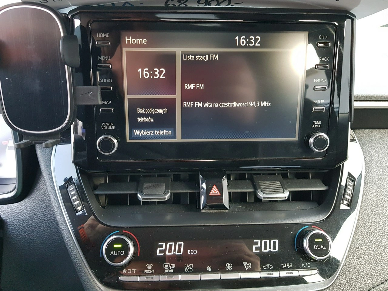 Toyota Corolla - Zdjęcie 16