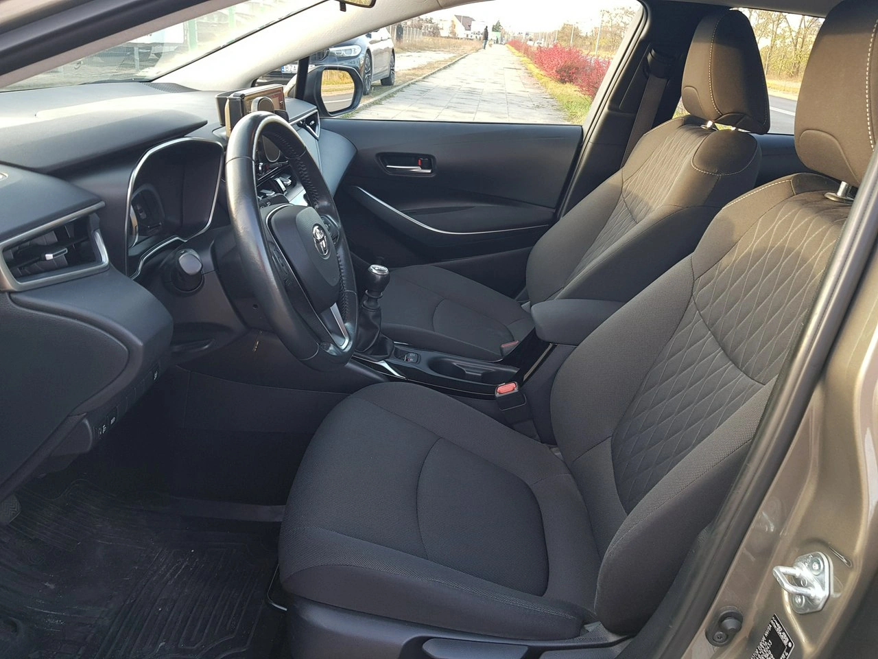 Toyota Corolla - Zdjęcie 8