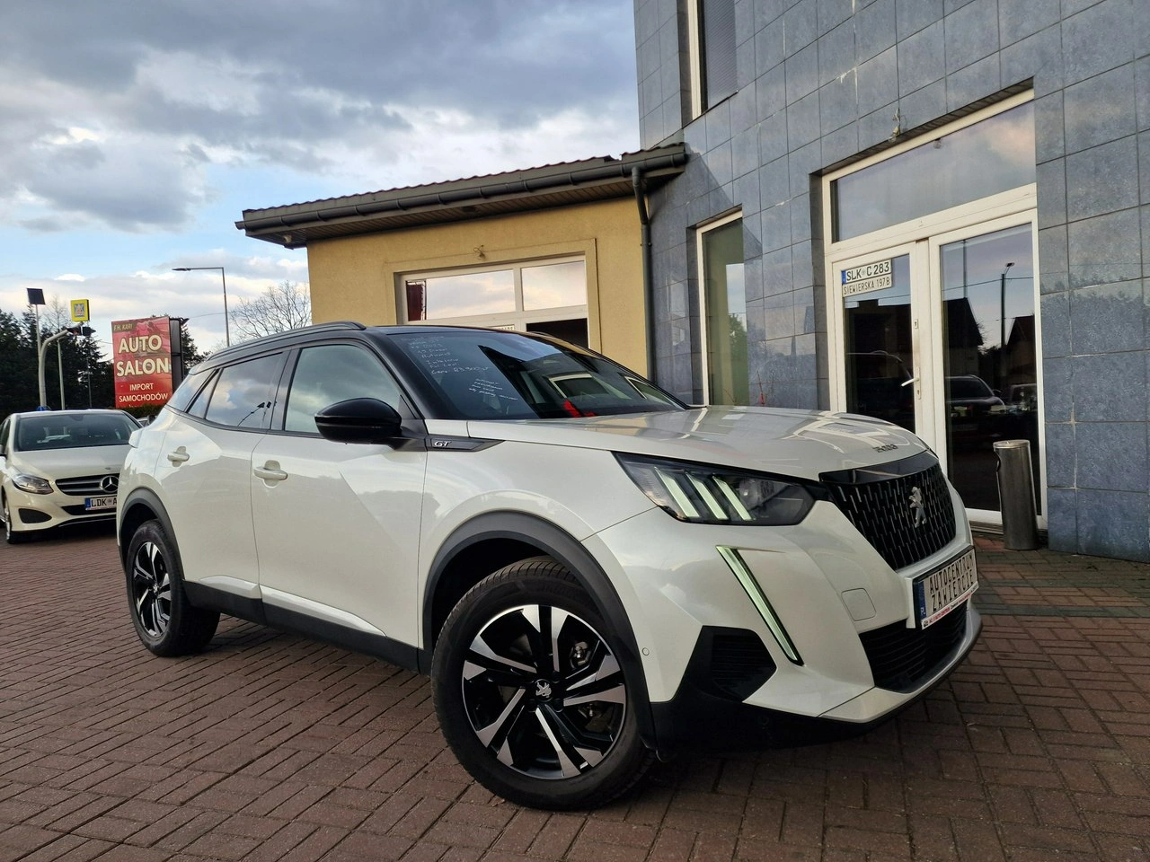 Peugeot 2008 - Zdjęcie 9