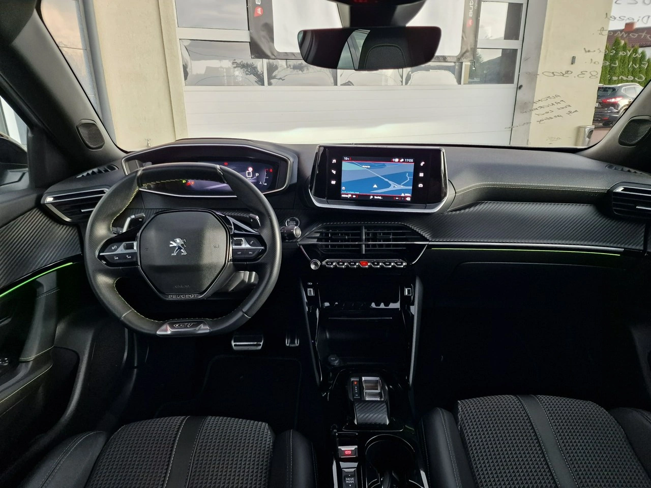 Peugeot 2008 - Zdjęcie 17