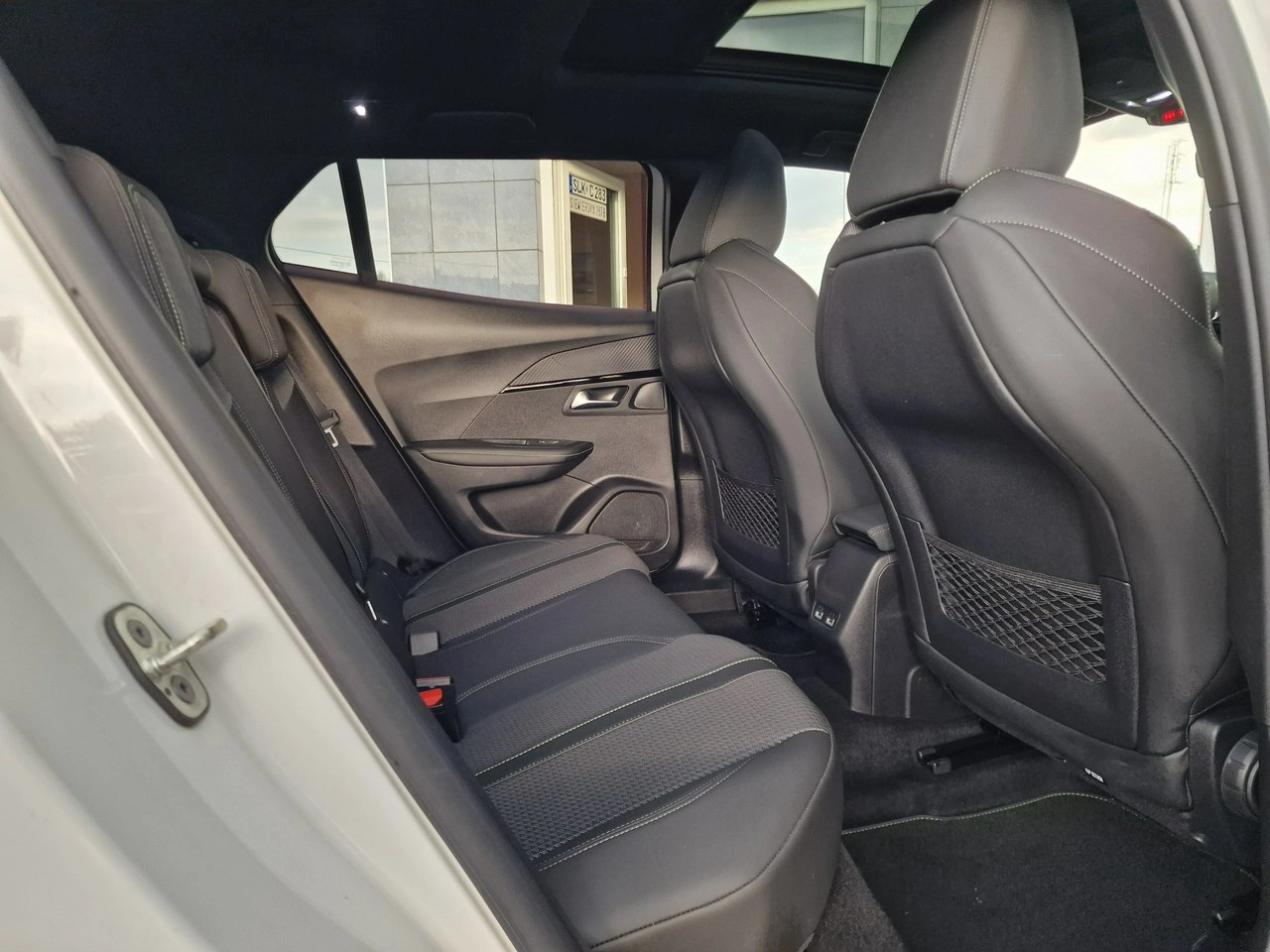 Peugeot 2008 - Zdjęcie 23