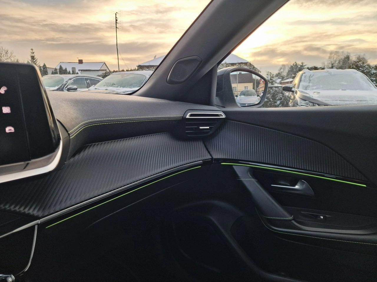 Peugeot 2008 - Zdjęcie 33