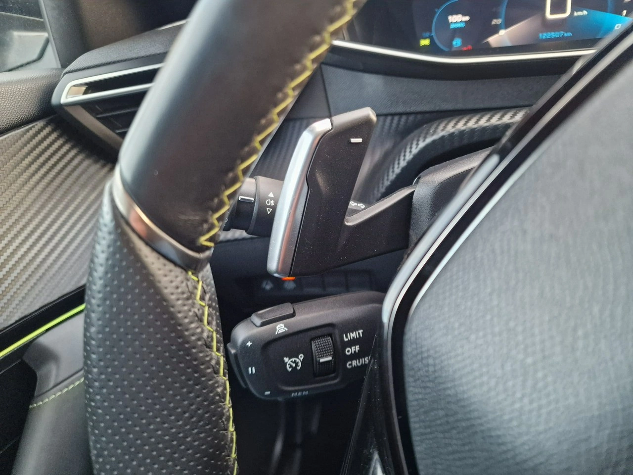 Peugeot 2008 - Zdjęcie 36