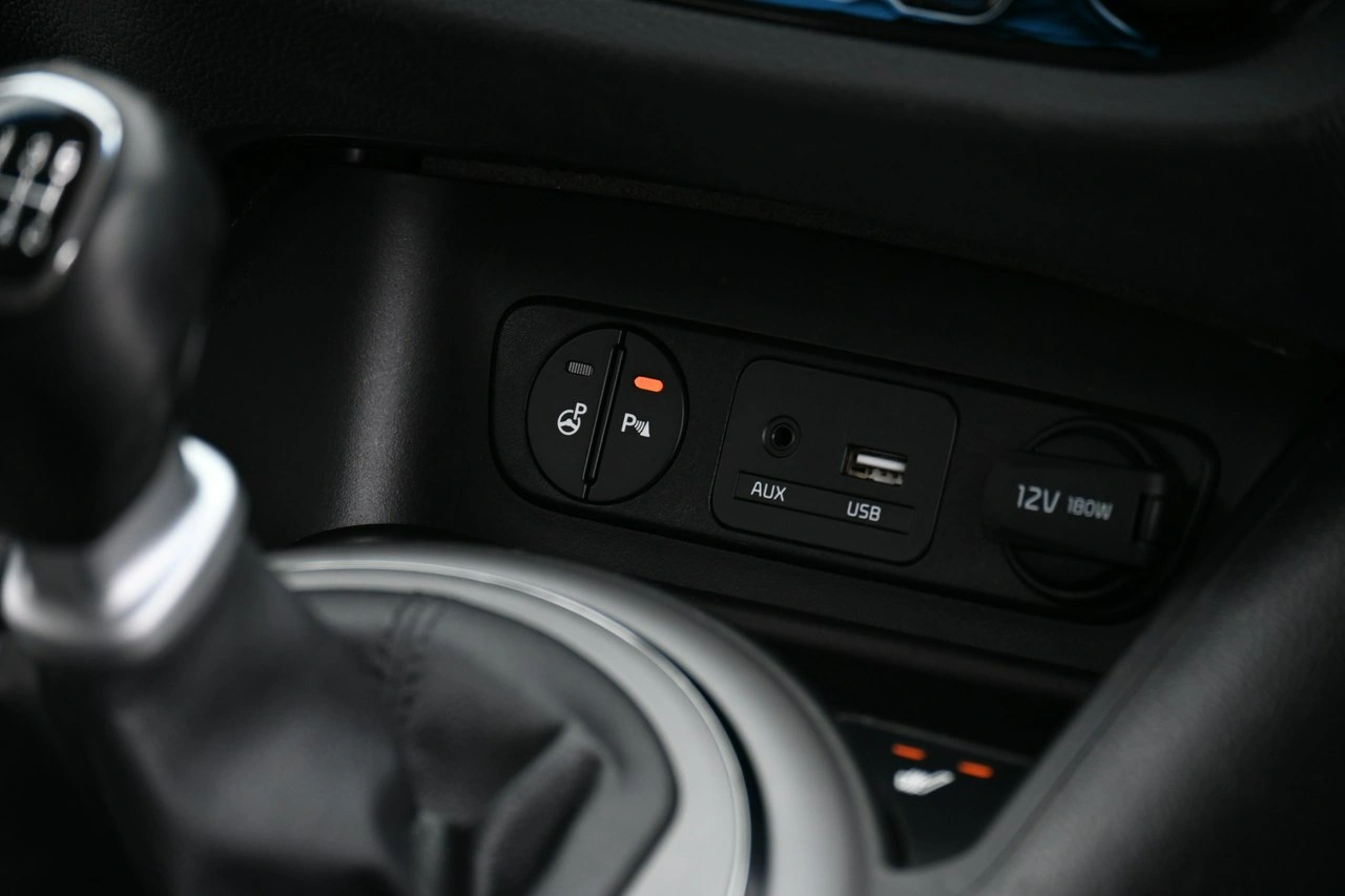 Kia Sportage - Zdjęcie 25