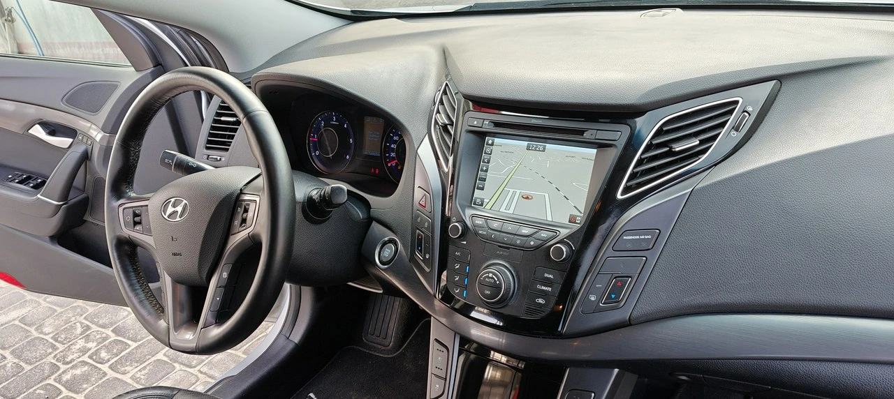 Hyundai i40 - Zdjęcie 9