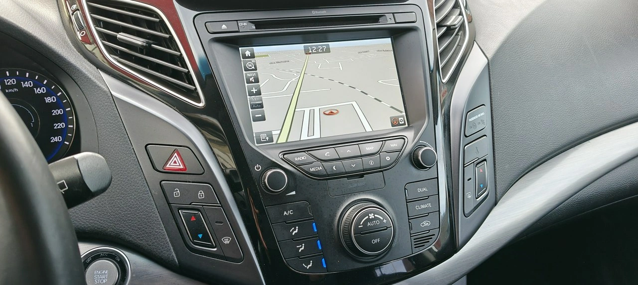 Hyundai i40 - Zdjęcie 13