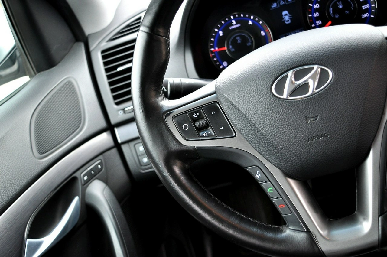 Hyundai i40 - Zdjęcie 17