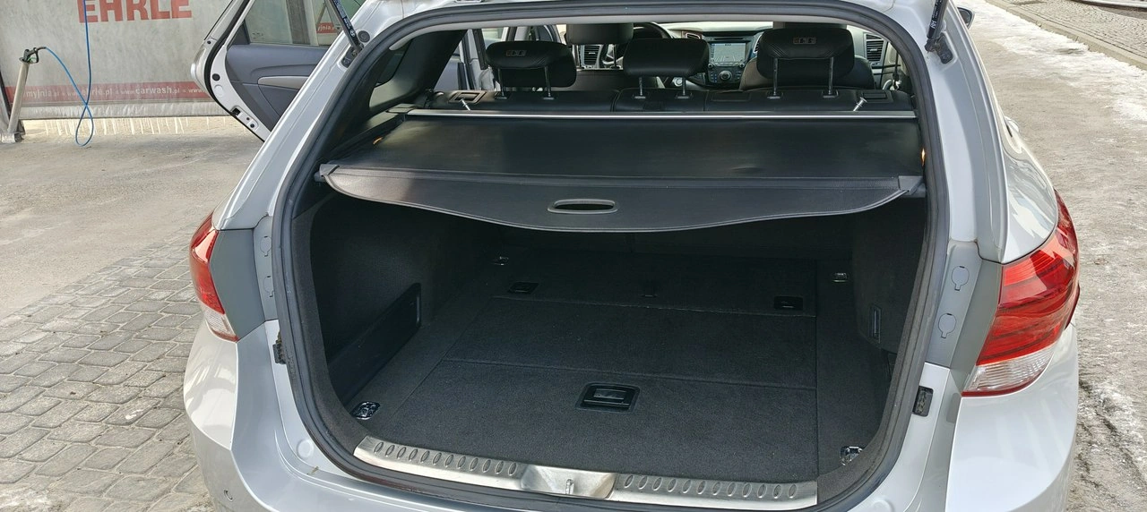 Hyundai i40 - Zdjęcie 21