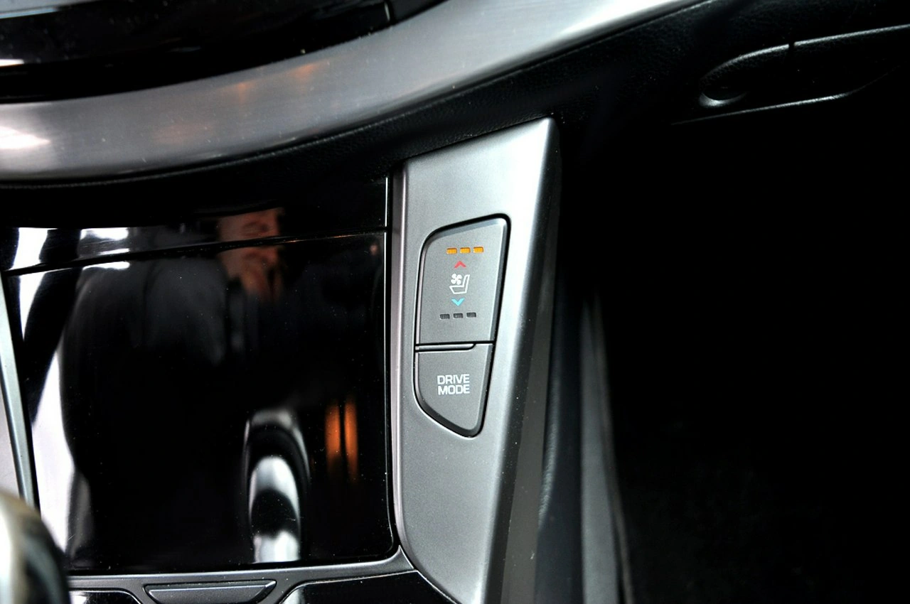 Hyundai i40 - Zdjęcie 22