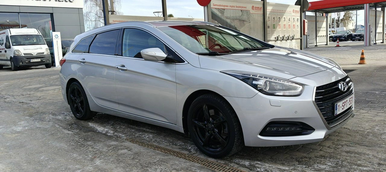 Hyundai i40 - Zdjęcie 1