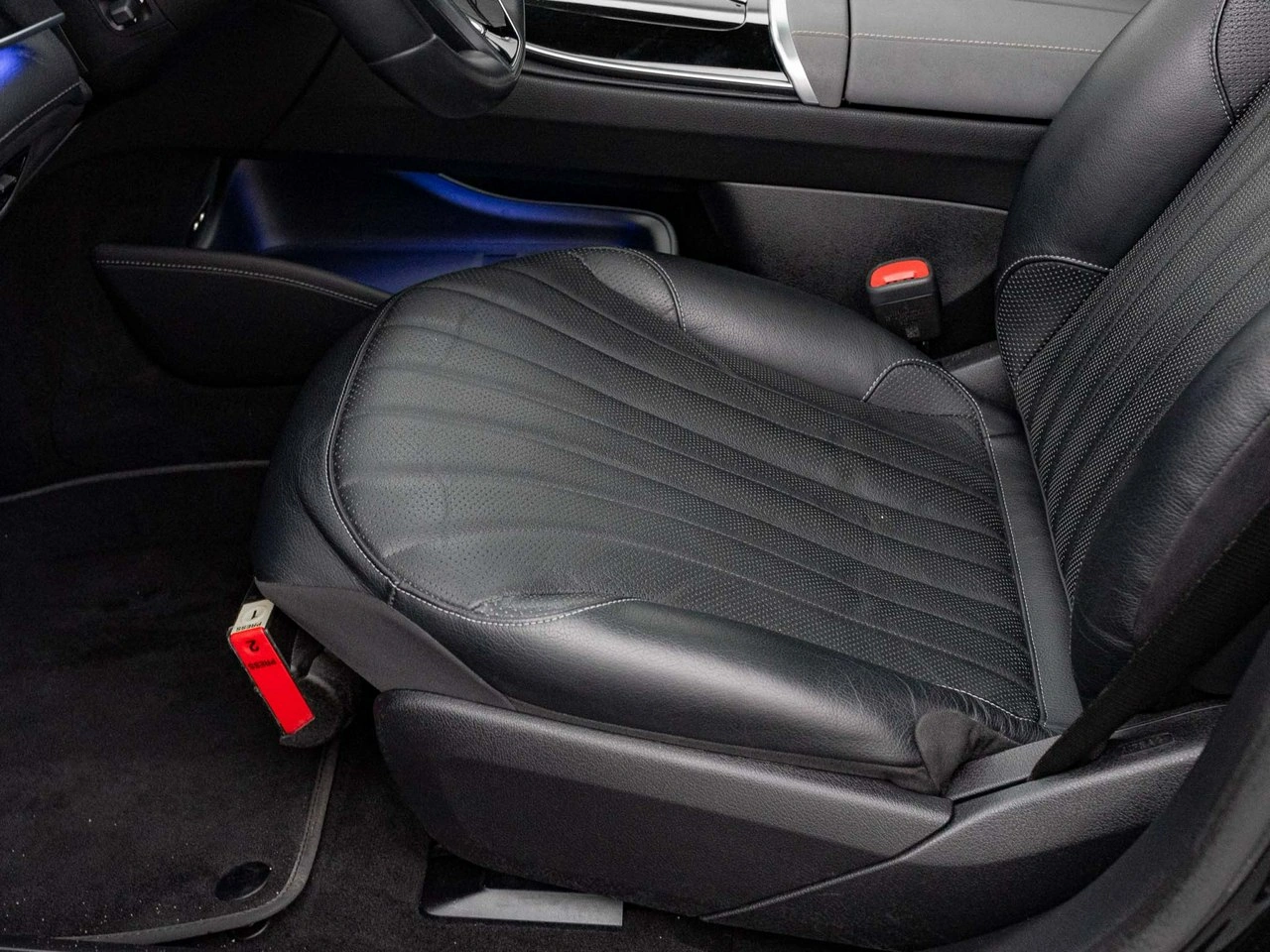 Mercedes EQS - Zdjęcie 12