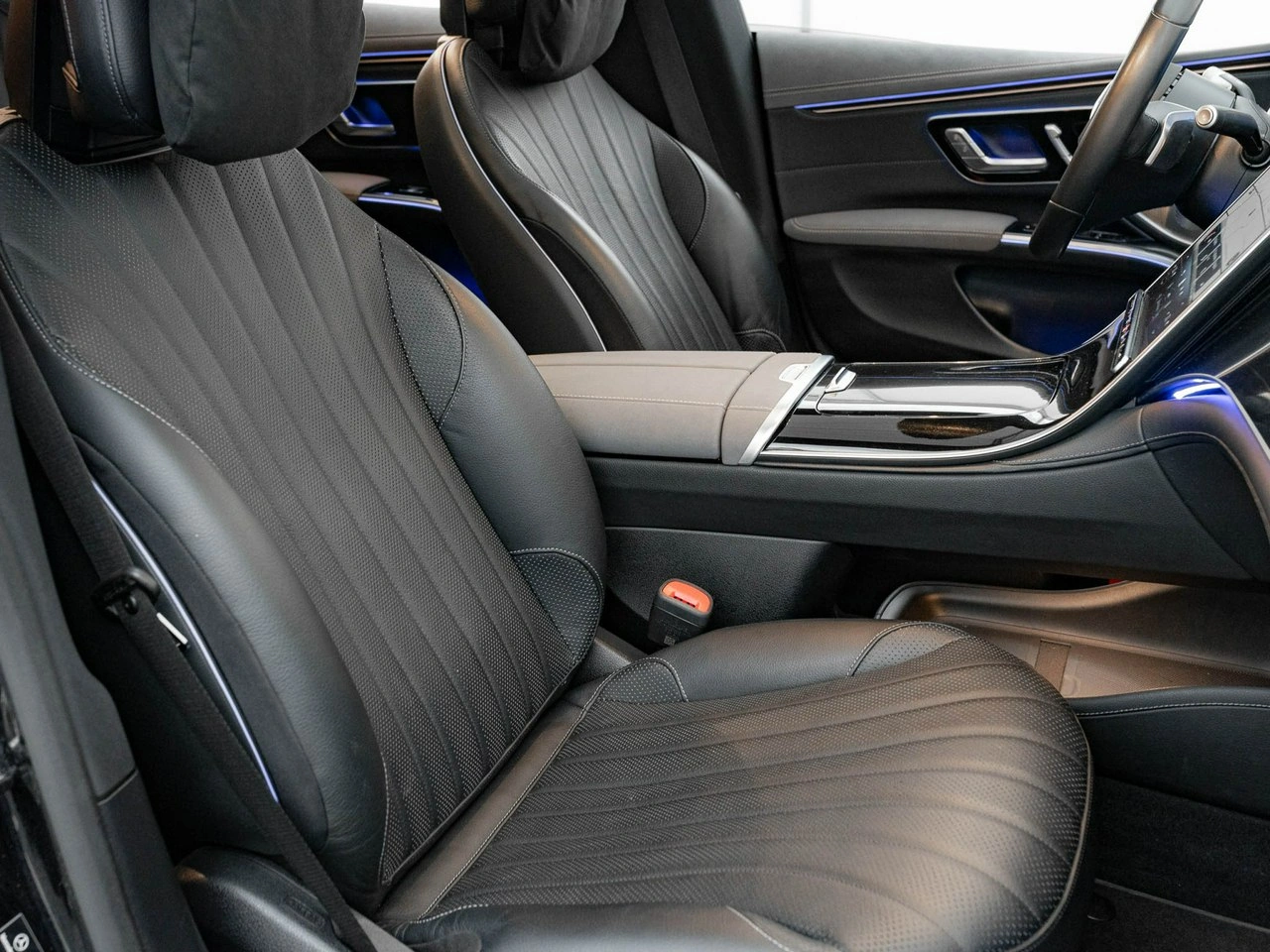 Mercedes EQS - Zdjęcie 30