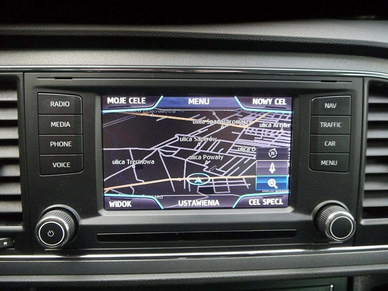 Seat Leon - Zdjęcie 18