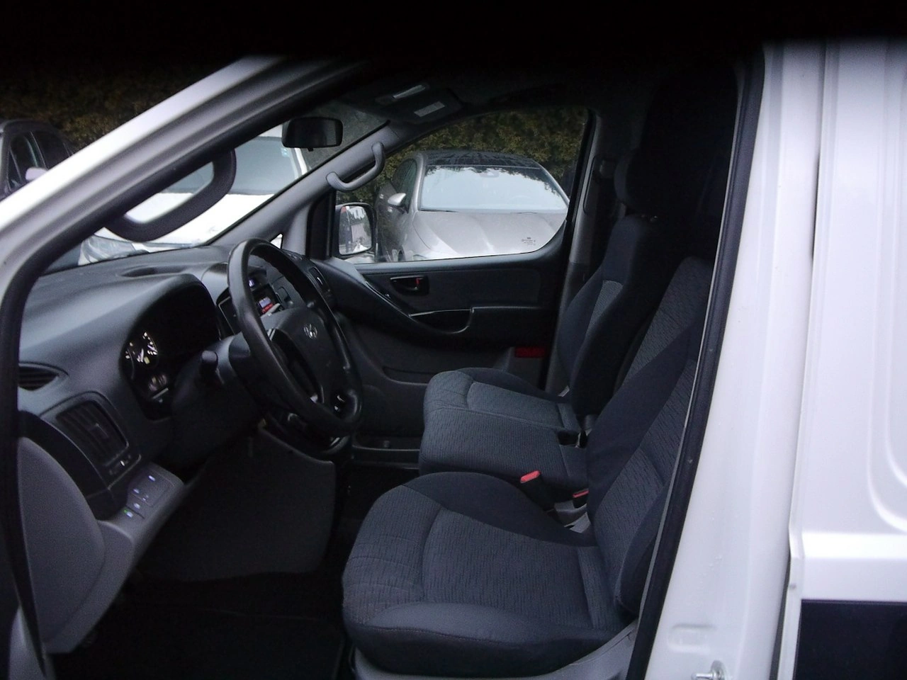 Hyundai H-1 - Zdjęcie 20