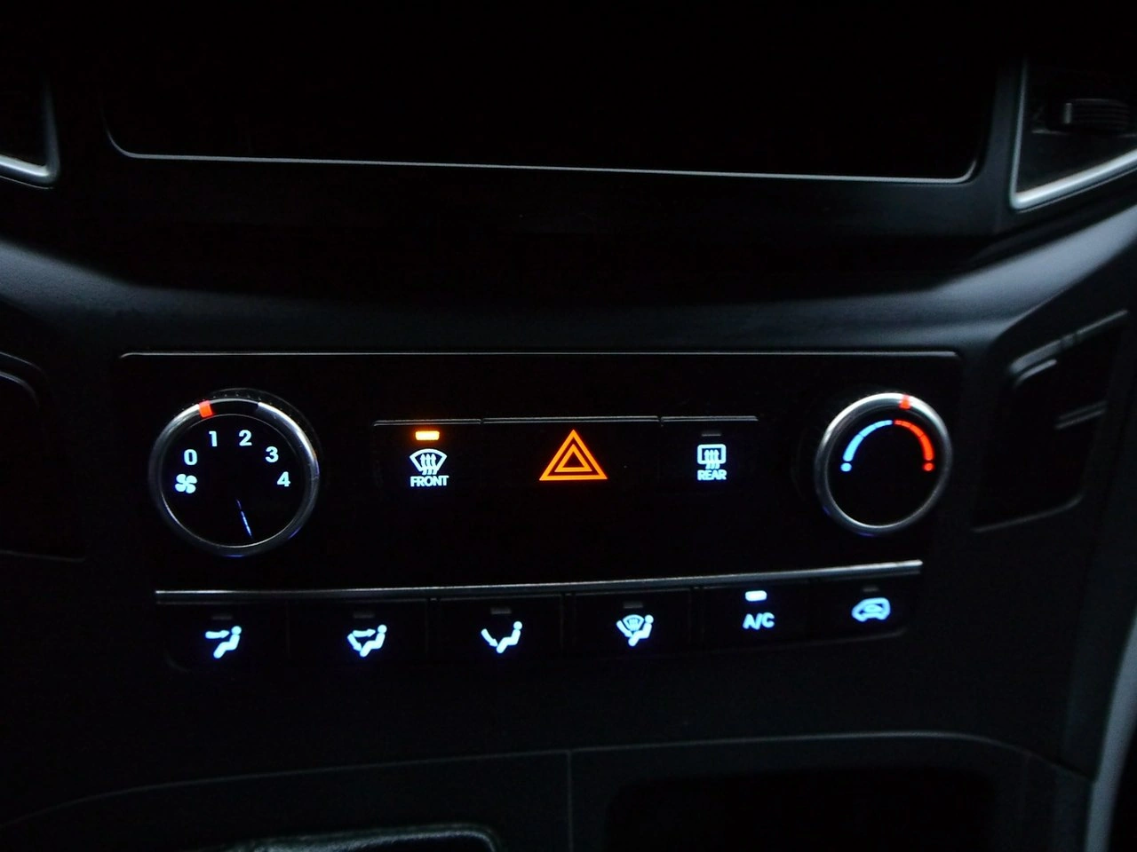 Hyundai H-1 - Zdjęcie 26