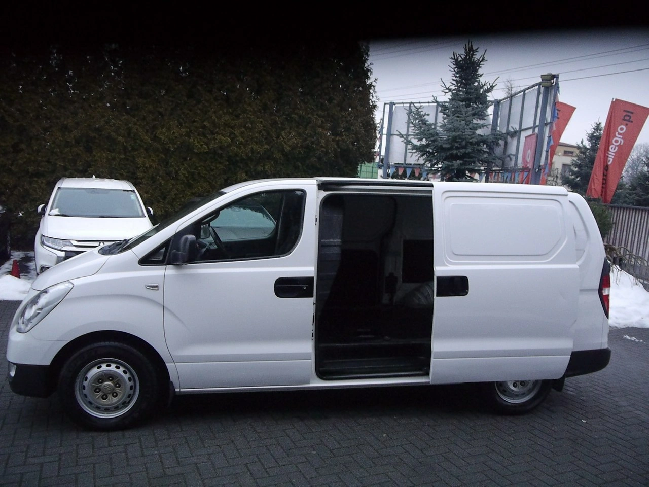 Hyundai H-1 - Zdjęcie 10