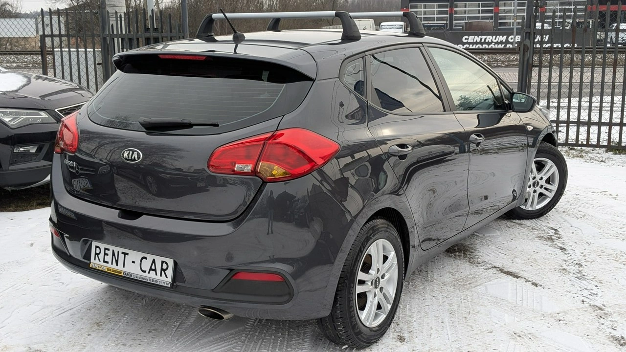 Kia Ceed - Zdjęcie 10
