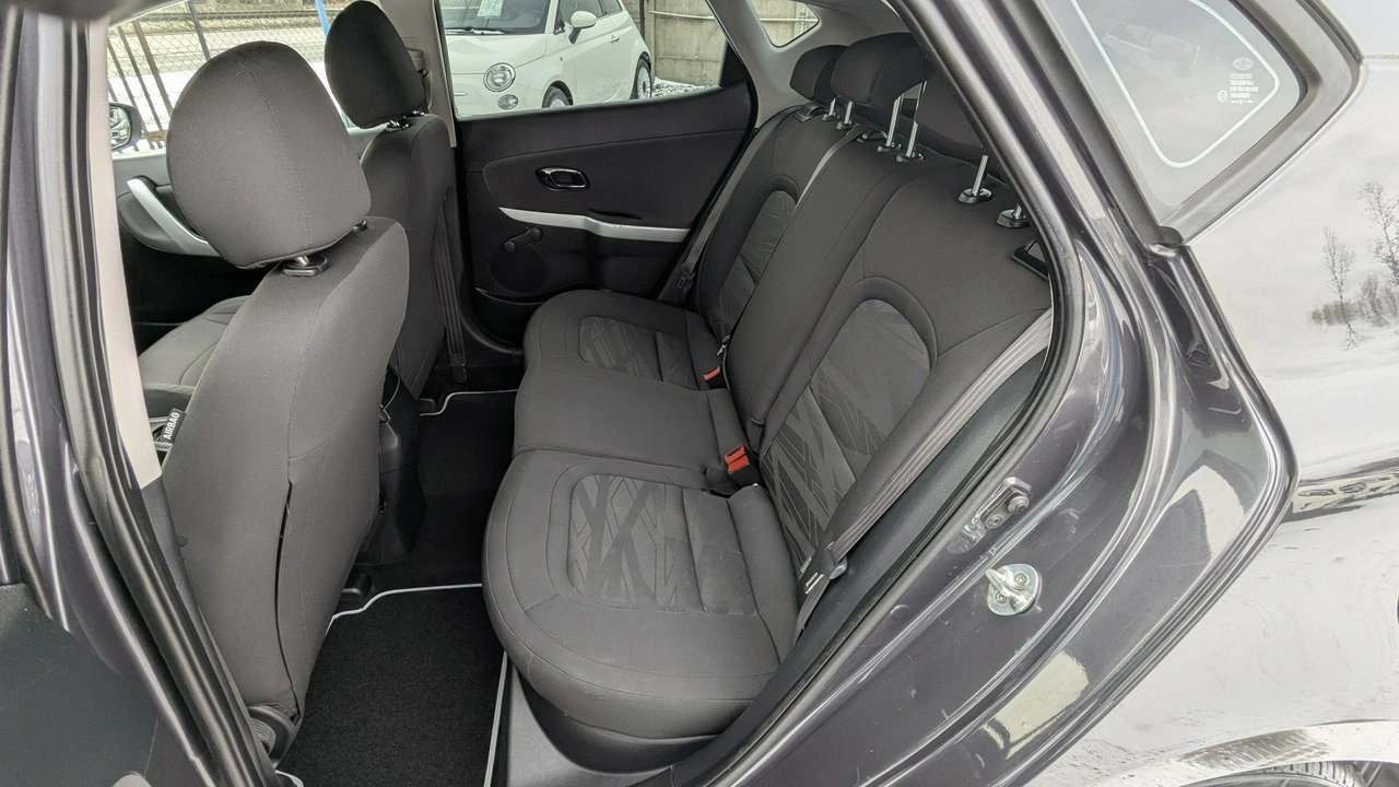 Kia Ceed - Zdjęcie 15