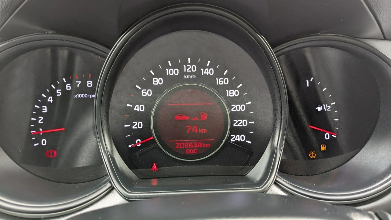 Kia Ceed - Zdjęcie 21