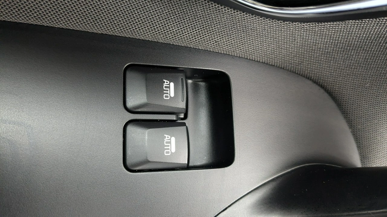 Kia Ceed - Zdjęcie 31