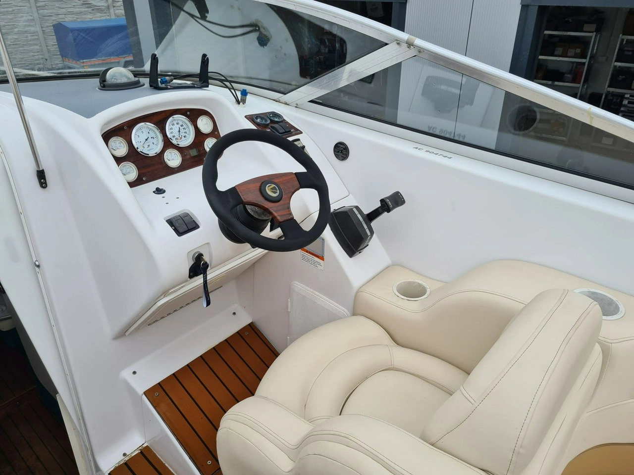 Christ Chris Craft 27 - Zdjęcie 14