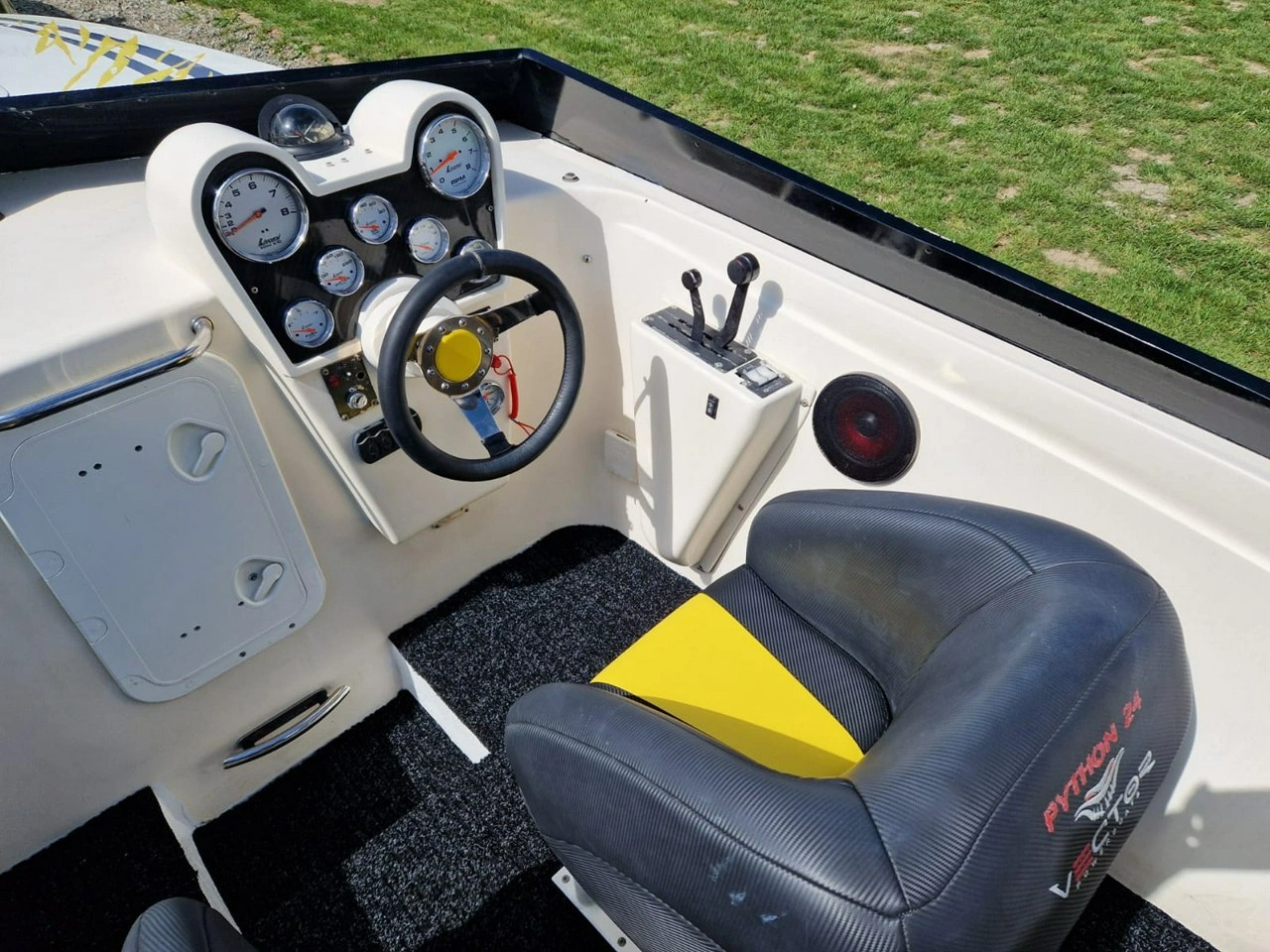 299 Python Vector - Zdjęcie 13