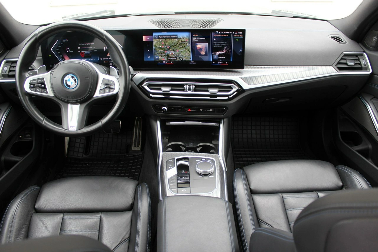 BMW 330 - Zdjęcie 10